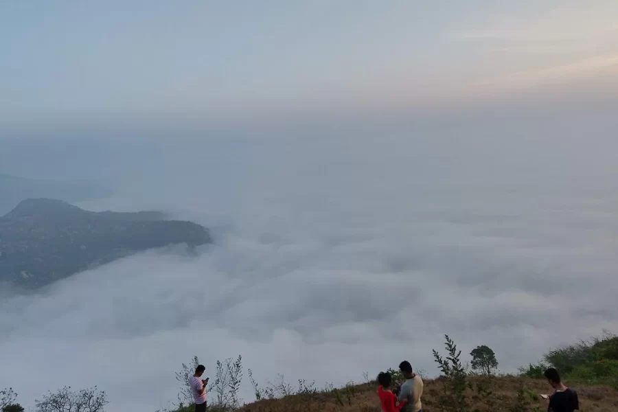 Skandagiri Sunrise Trek from Bangalore